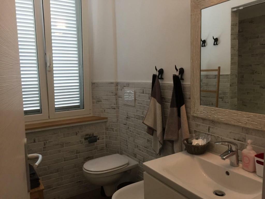 La Casa Di Rosi Al Mare Apartment Vada Ngoại thất bức ảnh