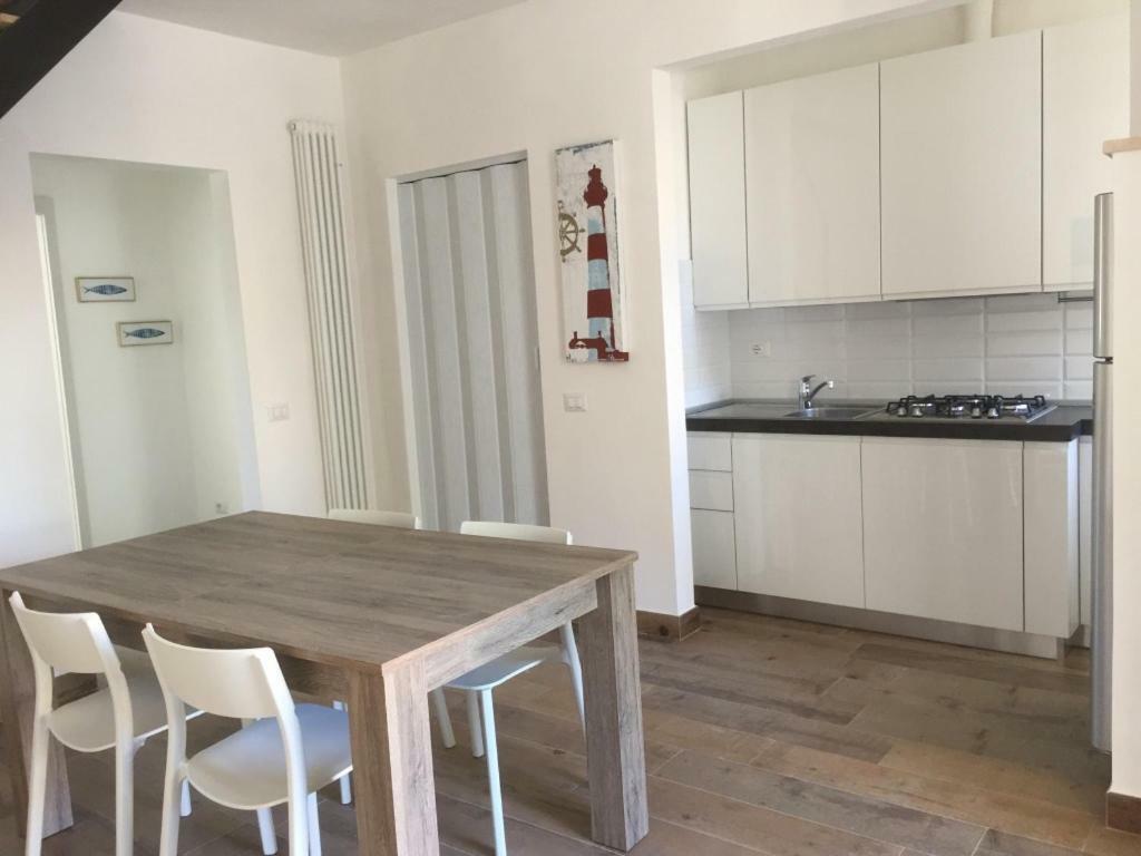 La Casa Di Rosi Al Mare Apartment Vada Ngoại thất bức ảnh